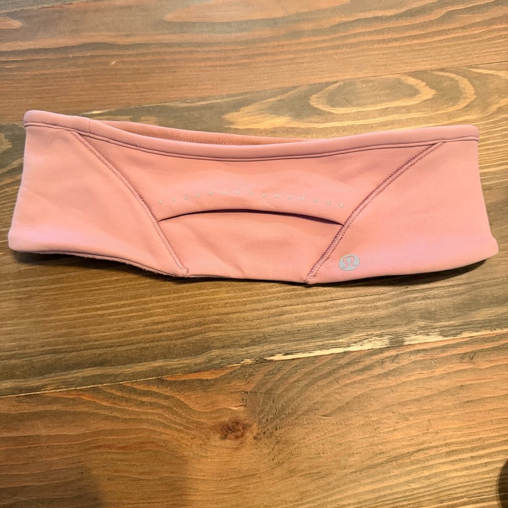 Lululemon Run for It All Earwarmer